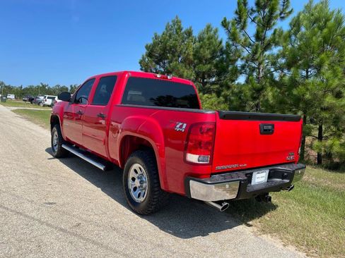 Used 2013 GMC Sierra 1500 SLE w/ Power Tech Package AWD/4WD image 4