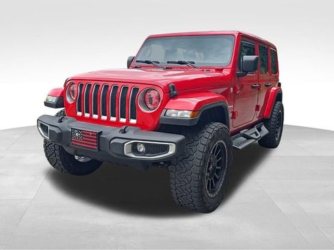 Used 2018 Jeep Wrangler Unlimited Sahara AWD/4WD image 7
