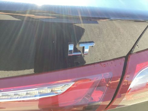 Used 2023 Chevrolet Malibu LT FWD image 20