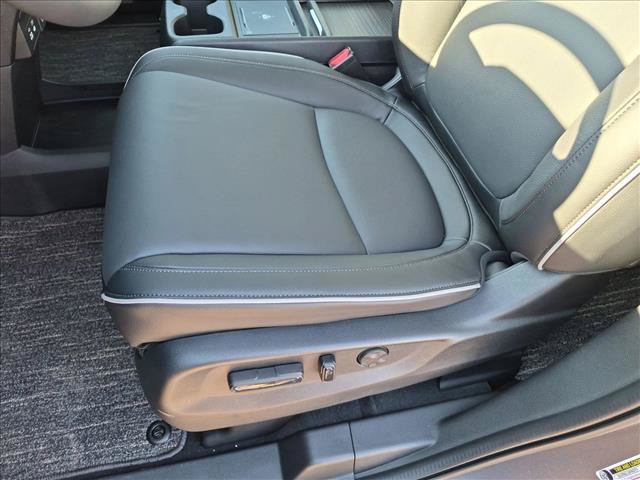 New 2027 Honda Odyssey Touring image 4