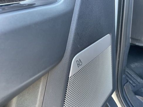 Used 2023 Ford F350 Lariat w/ Chrome Package image 33