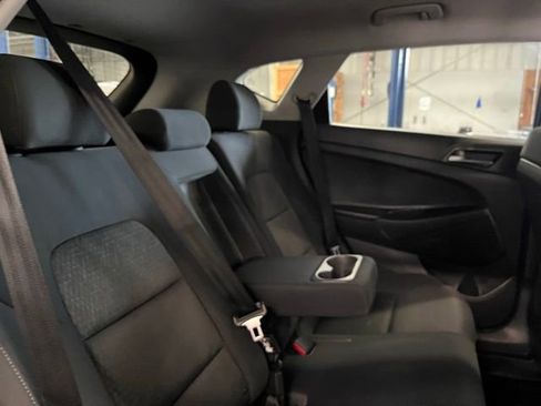 Used 2017 Hyundai Tucson SE image 13