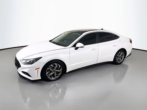 Used 2020 Hyundai Sonata SEL w/ Convenience + Sunroof Package image 3