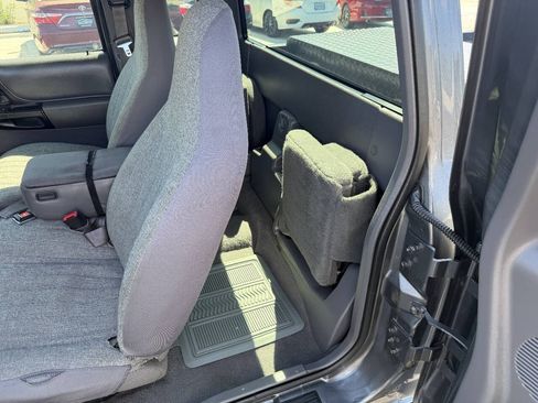 Used 2000 Ford Ranger XLT AWD/4WD image 15