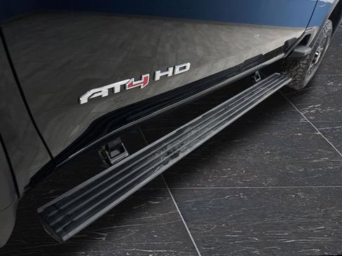 Used 2025 GMC Sierra 3500 AT4 w/ AT4 Premium Plus Package image 40