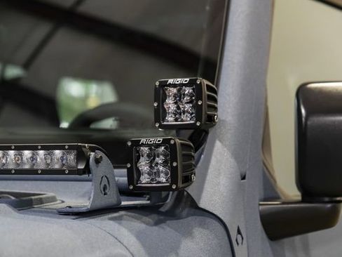 Used 2025 Jeep Wrangler Unlimited Rubicon w/ Technology Group image 74