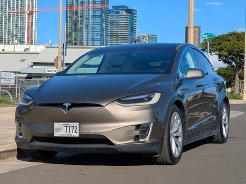Used 2016 Tesla Model X 90D AWD/4WD image 1