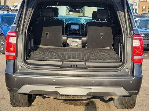 Used 2020 Ford Expedition XLT w/ Equipment Group 202A image 8