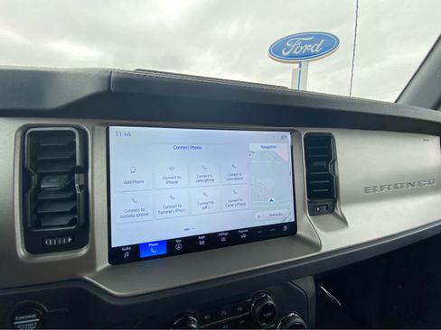 Used 2025 Ford Bronco Outer Banks AWD/4WD image 33
