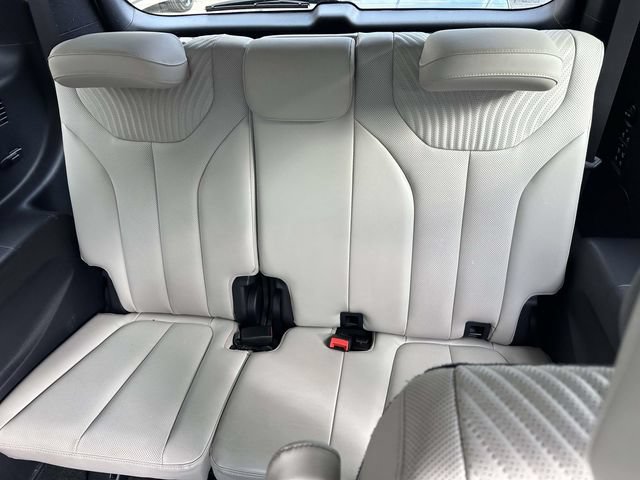 Used 2024 Hyundai Palisade Calligraphy AWD/4WD image 19