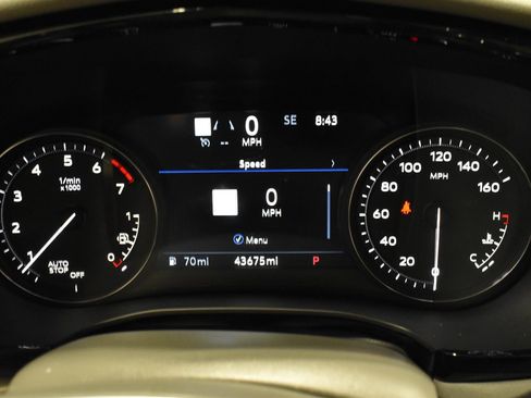 Used 2023 Cadillac XT5 Premium Luxury w/ Technology Package image 25