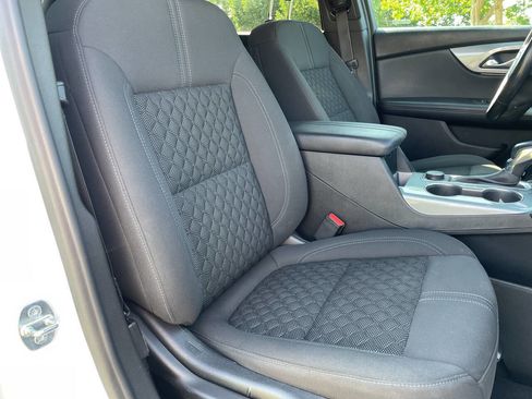 Used 2020 Chevrolet Blazer LT image 23