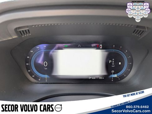 Certified 2023 Volvo XC60 B5 Plus w/ Protection Package Premier image 13