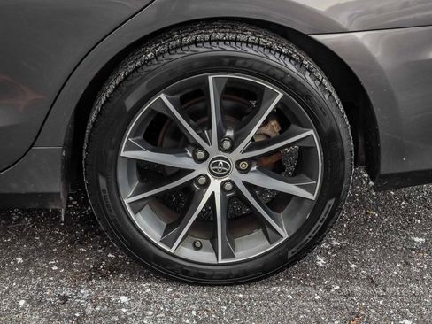 Used 2015 Toyota Camry XSE image 13