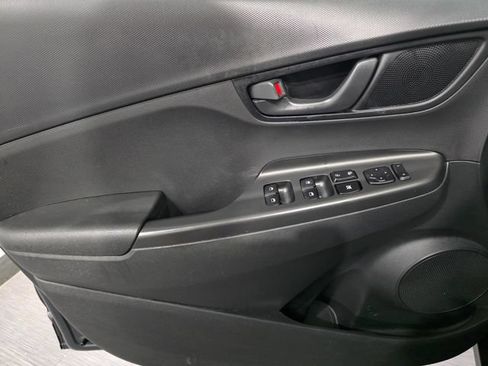Used 2020 Hyundai Kona SE AWD/4WD image 10