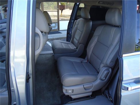 Used 2011 Honda Odyssey EX-L image 12