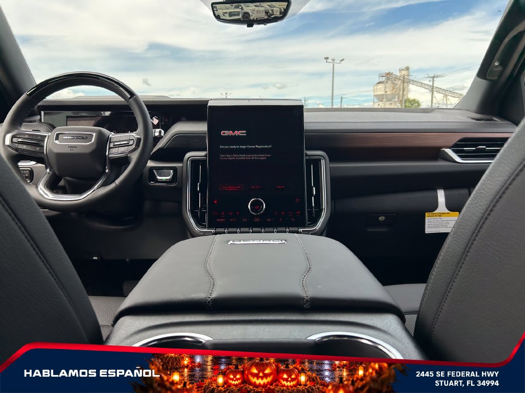 New 2026 GMC Yukon Denali w/ Denali Reserve Package AWD/4WD image 16