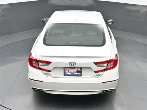 Certified 2022 Honda Accord Touring image 32