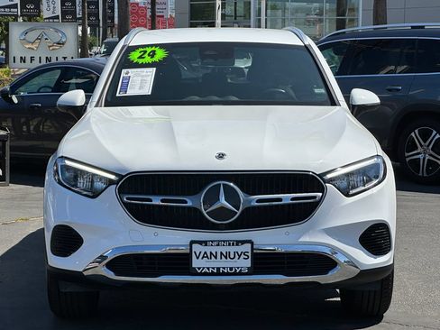 Used 2024 Mercedes-Benz GLC 300 image 11