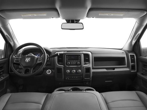 Certified 2017 RAM 3500 Tradesman w/ Chrome Appearance Group image 11