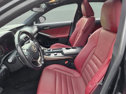 Used 2018 Lexus IS 300 F Sport w/ F Sport Package image 12