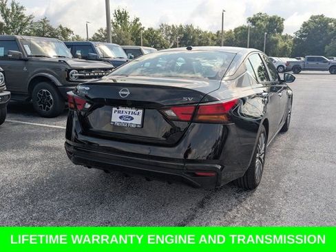 Used 2024 Nissan Altima 2.5 SV FWD image 5