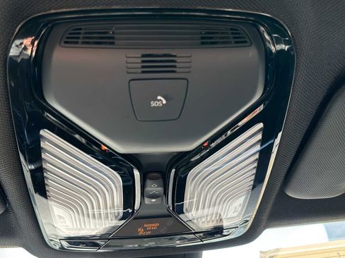 Used 2020 BMW X5 xDrive40i w/ Convenience Package image 32