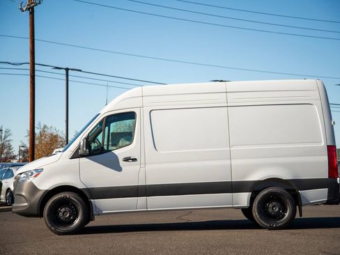 New 2026 Mercedes-Benz Sprinter 2500 image 7