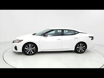 Used 2023 Nissan Maxima SV w/ Floor Mat Group
