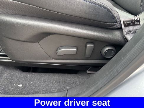 Used 2025 Subaru Forester Premium image 18