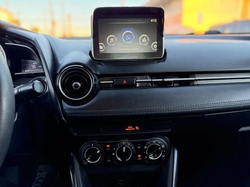 Used 2017 Toyota Yaris iA image 37