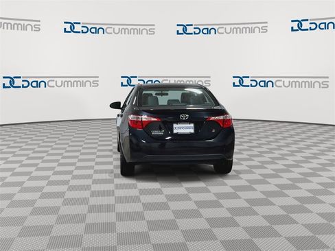 Used 2015 Toyota Corolla S image 8