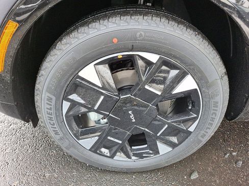 New 2026 Kia Sportage SX image 4