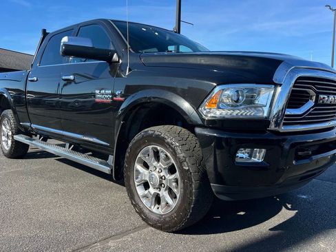 Used 2018 RAM 2500 Limited image 10
