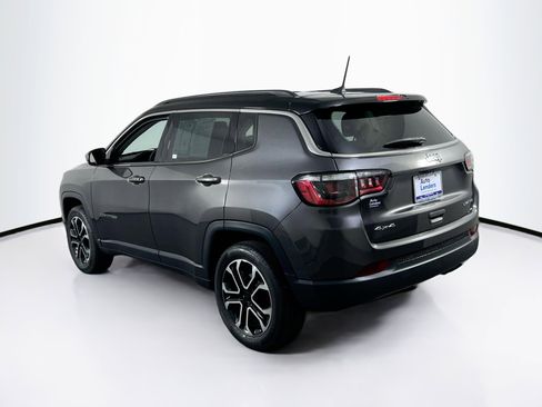 Used 2022 Jeep Compass Limited image 7