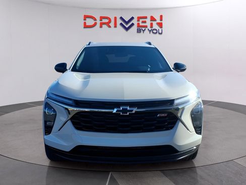 New 2026 Chevrolet Trax RS image 8