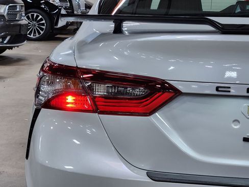 Used 2023 Toyota Camry XSE image 21