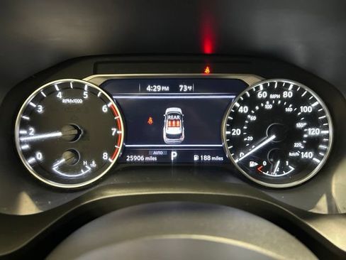 Used 2023 Nissan Rogue SV AWD/4WD image 23