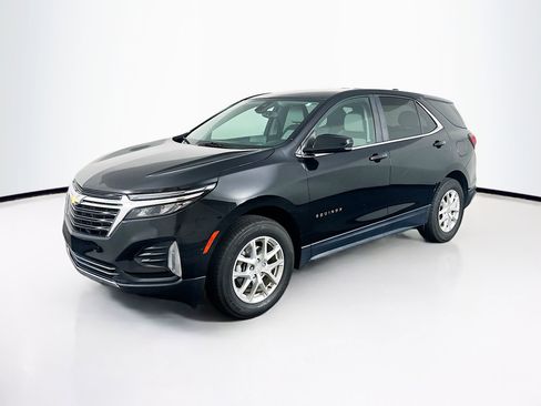 Used 2022 Chevrolet Equinox LT image 3