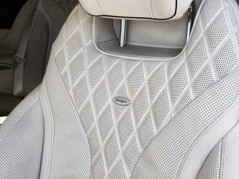Used 2020 Mercedes-Benz S 560 4MATIC Coupe image 37