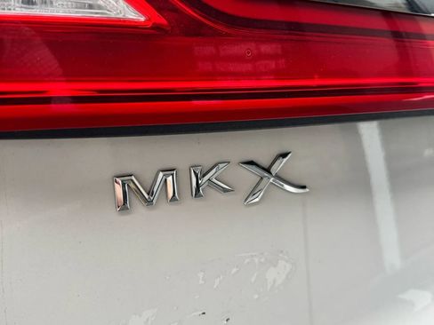 Used 2018 Lincoln MKX Reserve w/ Lincoln MKX Climate Package image 10