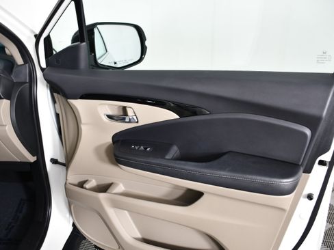 Used 2019 Honda Ridgeline RTL-E image 44