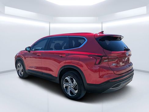 Used 2023 Hyundai Santa Fe SE image 5