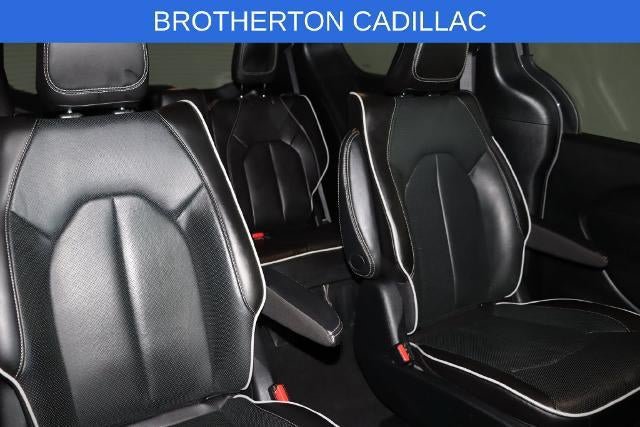 Used 2023 Chrysler Pacifica Limited w/ S Appearance Package FWD image 25