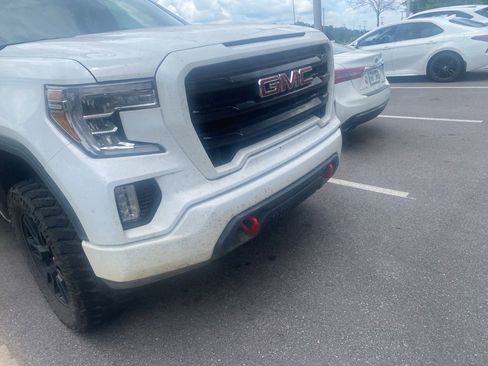 Used 2020 GMC Sierra 1500 Elevation w/ Elevation Value Package AWD/4WD image 7