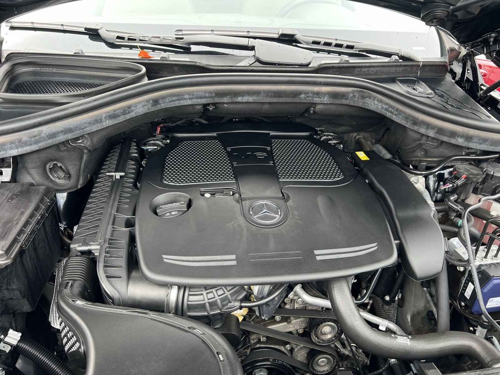 Used 2015 Mercedes-Benz ML 350 4MATIC image 24
