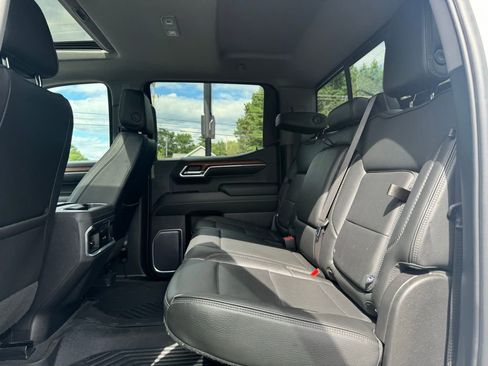Used 2022 GMC Sierra 1500 Denali w/ Denali Reserve Package image 14