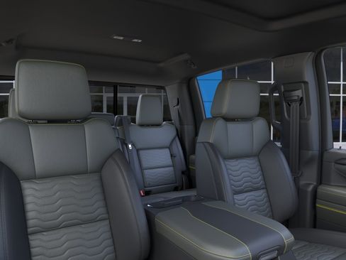 New 2026 Chevrolet Silverado 2500 ZR2 AWD/4WD image 24