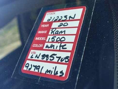 Used 2020 RAM 1500 Laramie AWD/4WD image 48