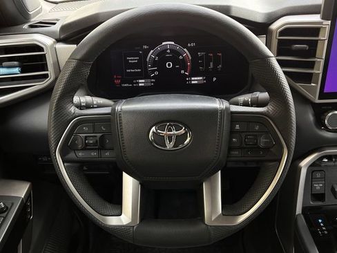 Used 2025 Toyota Tundra Limited image 13